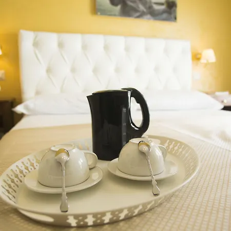 Hotel Neapolitantrips
