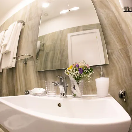Hotel Neapolitantrips 4*